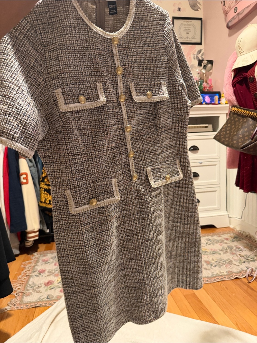 Dazy Old Money Tweed Short-Sleeve Pocket Dress in Multi-Gray - Picture 6 of 7